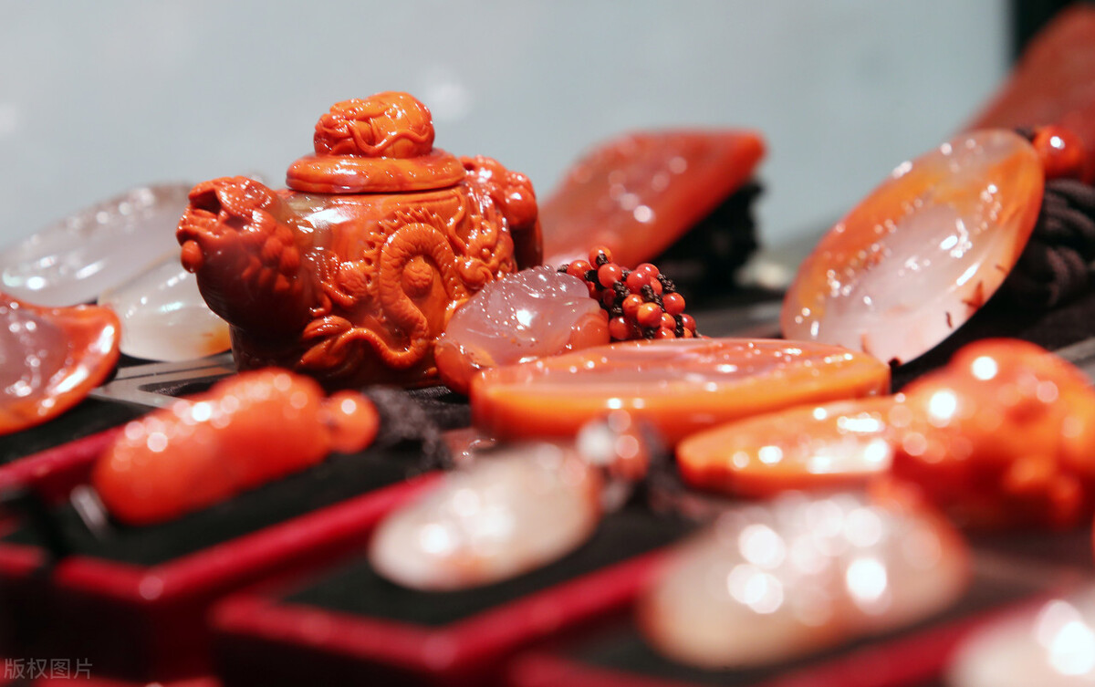 湖北国土资源职业学院成人高考函授大专报名宝玉石鉴定与加工专业