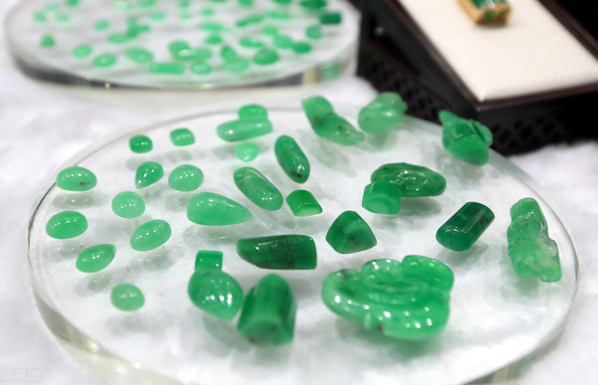 湖北国土资源职业学院成人高考函授大专报名宝玉石鉴定与加工专业